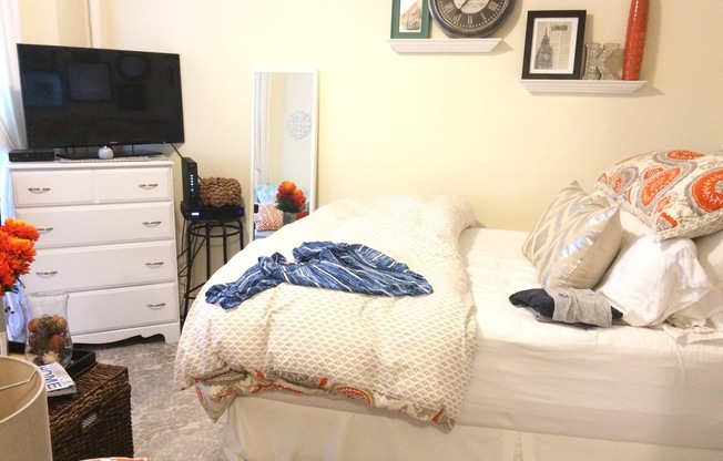 1197- Boylston Street LLC