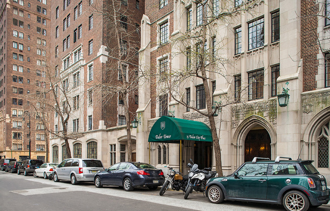 Studio, 1 bath, $2,600, Unit 318