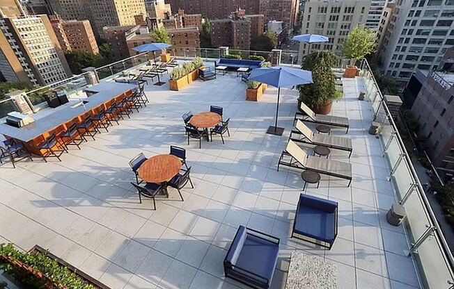 1 bed, 1 bath, $5,695, Unit 13C