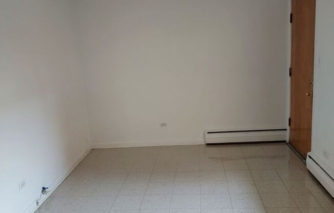 1 bed, 1 bath, 535 sqft, $1,245, Unit C