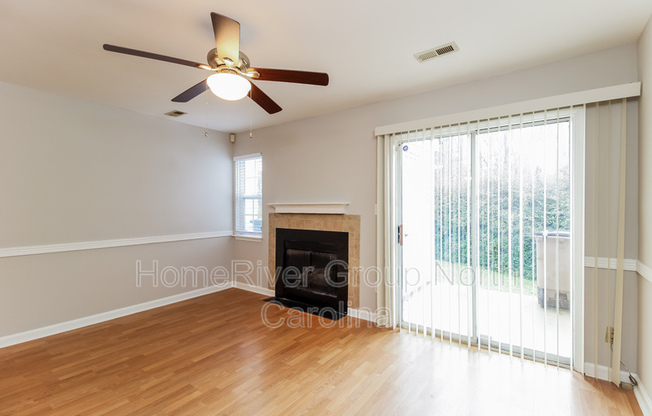 3719 WINBORNE LN
