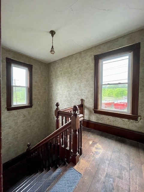 209 STERLING ST