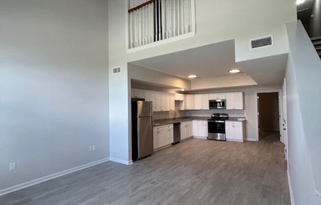 3 beds, 2 baths, $1,450, Unit 17254-28A