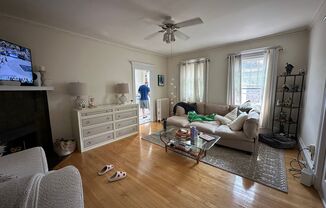 1 bed, 1 bath, 600 sqft, $2,255, Unit 211