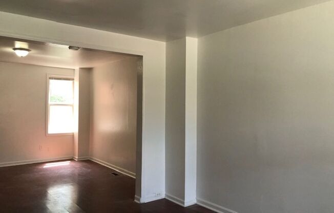 3 Bedroom 1 bathroom in Baltimore City