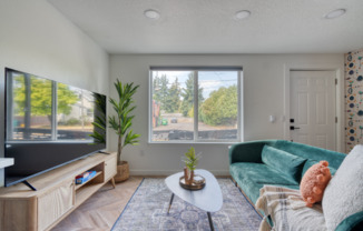 5222 SE HOLGATE BLVD