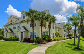 Apartment exterior | Bay Harbor