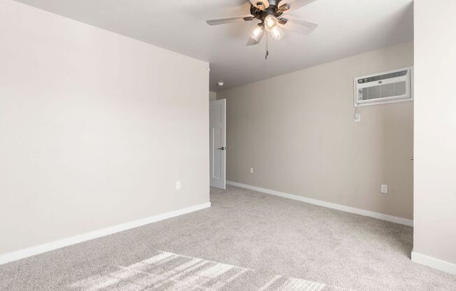 2 beds, 2 baths, 1,233 sqft, $1,849.99, Unit 186-03