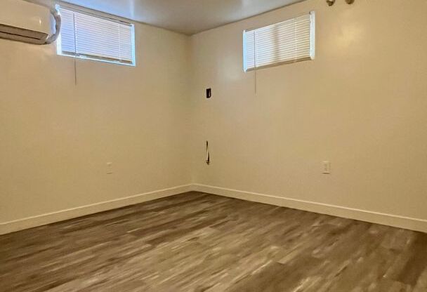 1 bed, 1 bath, 600 sqft, $895, Unit 664.5 28th St.