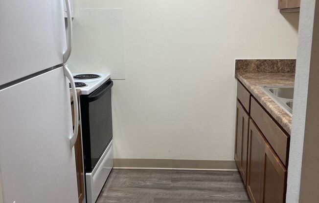 1 bed, 1 bath, $975, Unit 1322-02