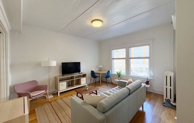 1 bed, 1 bath, 475 sqft, $1,995, Unit Unit 209