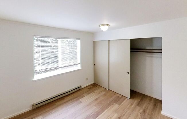 2 beds, 1 bath, 784 sqft, $1,895, Unit 7