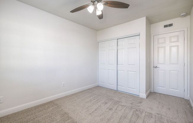 3 beds, 1.5 baths, 1,250 sqft, $2,995