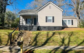 Newly renovated 3 bedroom, 1 bathroom house in Lagrange! Must see!