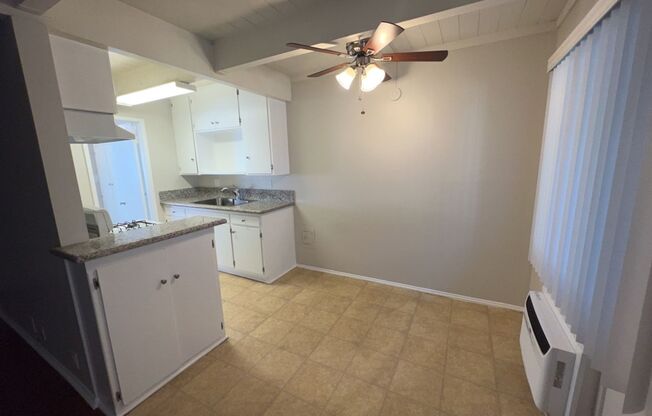 1 bed, 1 bath, 600 sqft, $1,695, Unit 4