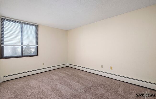 3 beds, 2 baths, 1,209 sqft, $1,295, Unit 2215-228