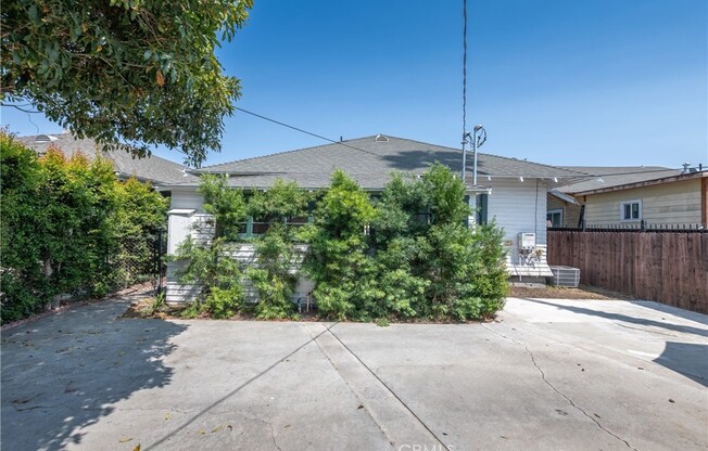 3433 ARLINGTON AVE