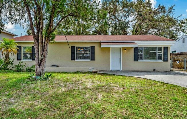 4220 W BAY VW AVE