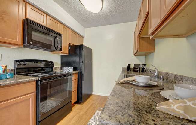 Avalon Springs Kitchen Apartment rentals near Odessa, TX