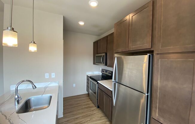 1 bed, 1 bath, 783 sqft, $1,335, Unit 608