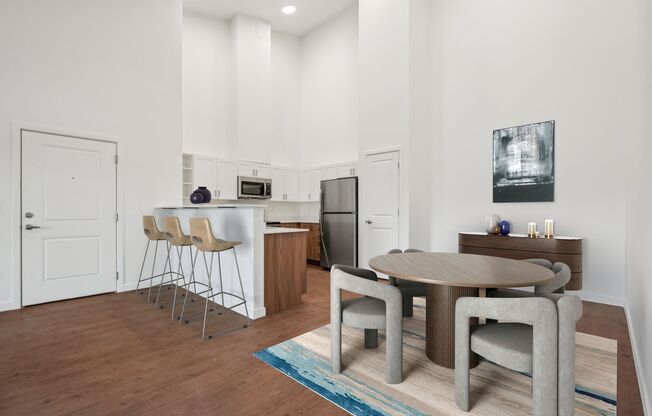 3 beds, 2 baths, 1,329 sqft, $2,199, Unit 67