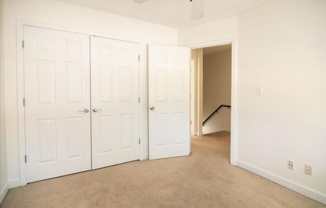 2 beds, 1.5 baths, $1,800, Unit Unit 415