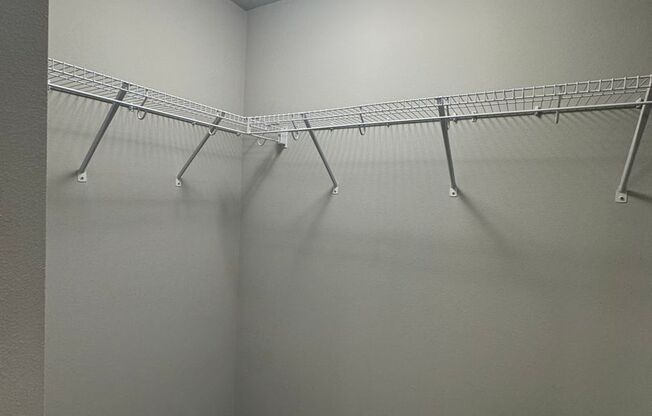 3 beds, 2.5 baths, $2,195