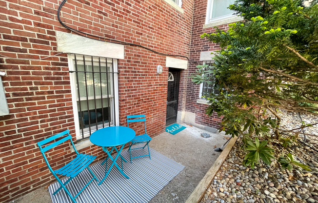 24 WARWICK RD