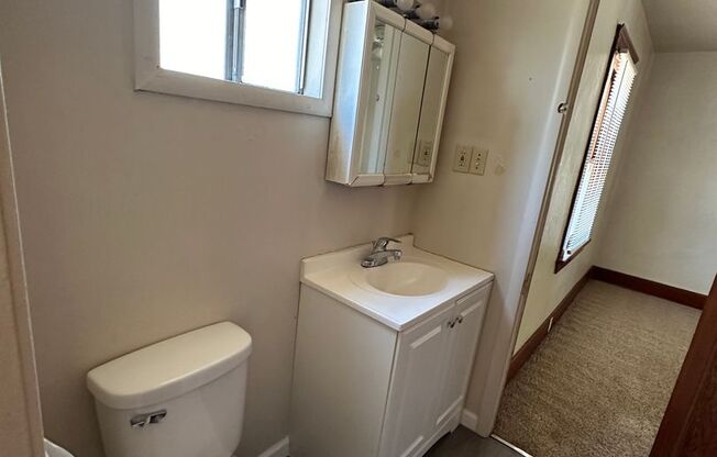 2 beds, 1 bath, $1,450