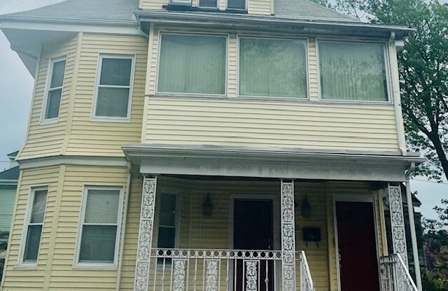 43 LARCHMONT ST