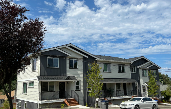 424 Mitchell Ave.