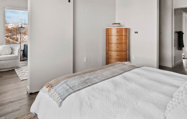 1 bed, 1 bath, 673 sqft, $1,649, Unit 105