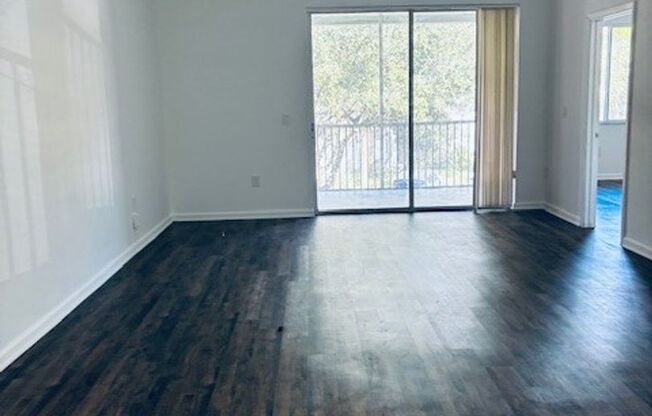 3 beds, 2 baths, 1,700 sqft, $3,050, Unit 08-203