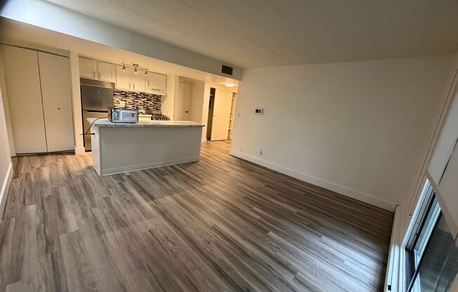 2 beds, 1.5 baths, 950 sqft, $1,545, Unit 232W