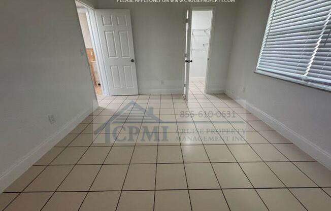 2 beds, 1 bath, 827 sqft, $1,825, Unit 653