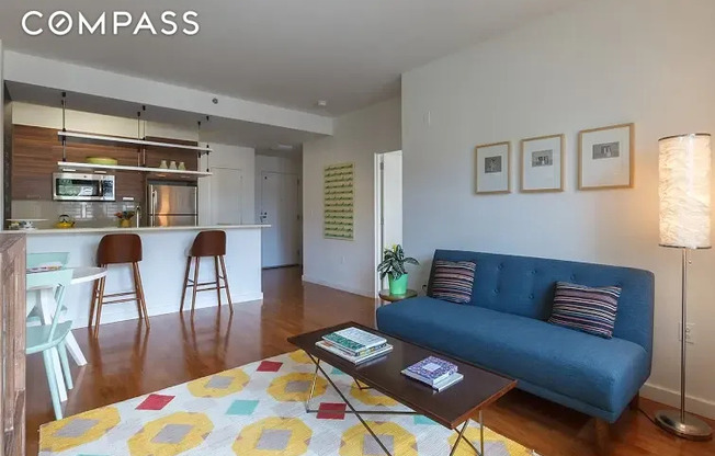 22 CATON PL