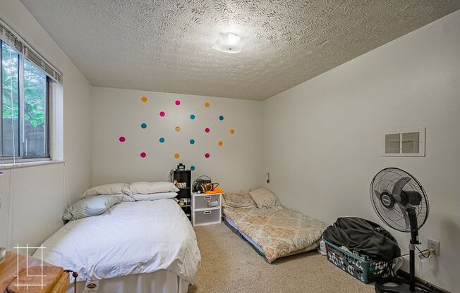 1 bed, 1 bath, $1,075, Unit 1120 Apollo Pl.