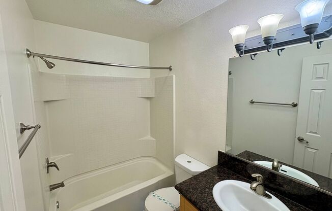 1 bed, 1 bath, 736 sqft, $2,195, Unit C018