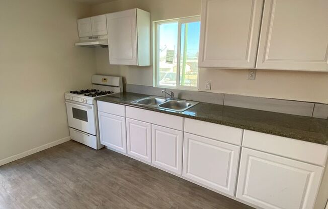 1 bed, 1 bath, $730