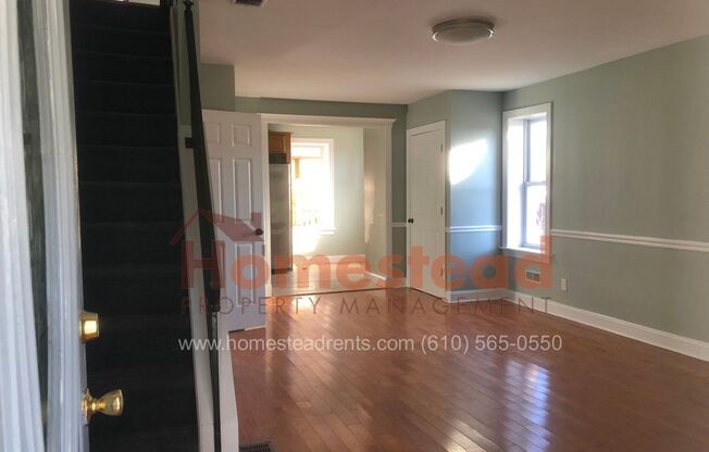 3 beds, 1.5 baths, $1,700