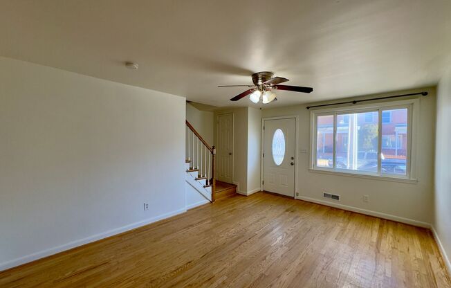 Charming 2 Bedroom/2 Bathroom Townhome in Greektown, MD!