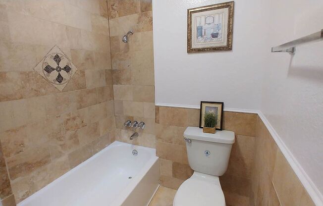 2 beds, 2 baths, 910 sqft, $2,850, Unit 512