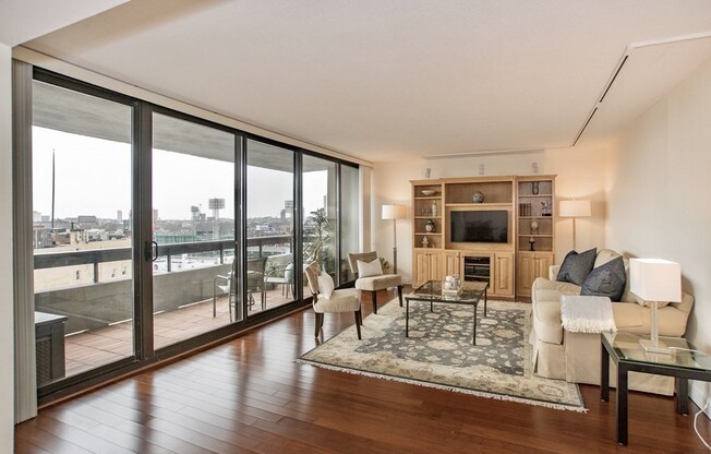 2 beds, 2 baths, 1,255 sqft, $5,300, Unit 1002