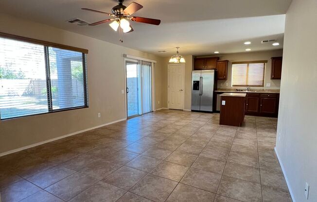 Ray & Signal Butte 4 Bedroom + loft/den