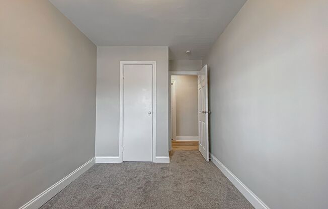 2 beds, 1 bath, 650 sqft, $825, Unit 313-04