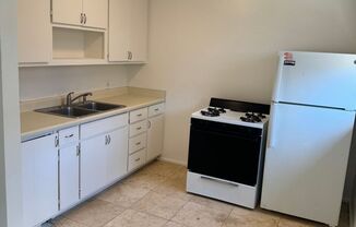 2 beds, 1 bath, $1,500