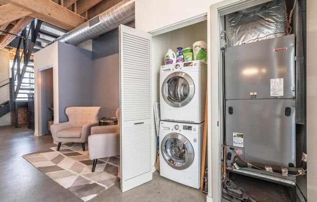 2 beds, 2 baths, 1,311 sqft, $4,900, Unit 527 Molino Unit 107