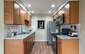 Del Mar Village Apartments