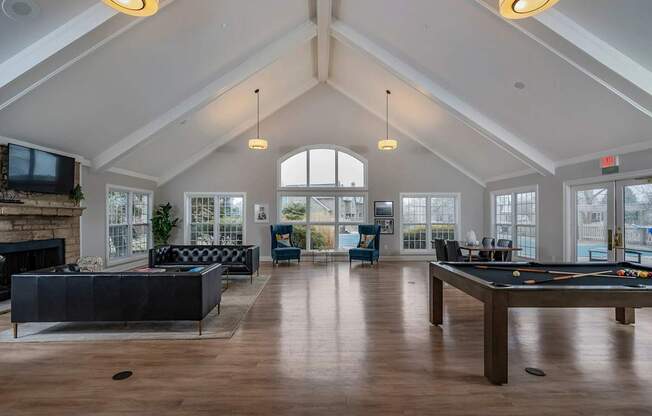 Large Clubhouse at Camden Place, Dublin, 43016