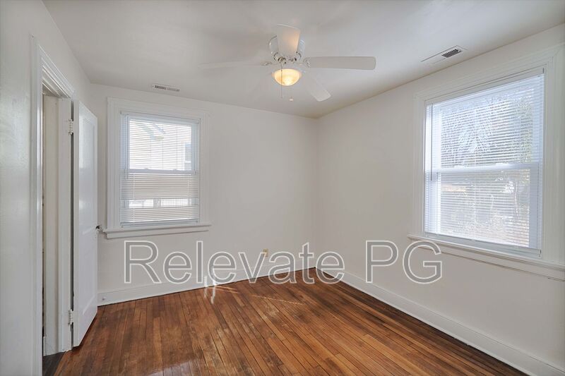 1707 GREENVILLE AVE